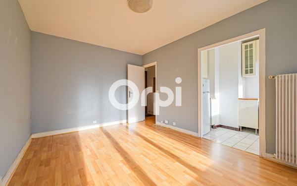 Appartement à vendre    1 pièce • 25 m2 Paris 20