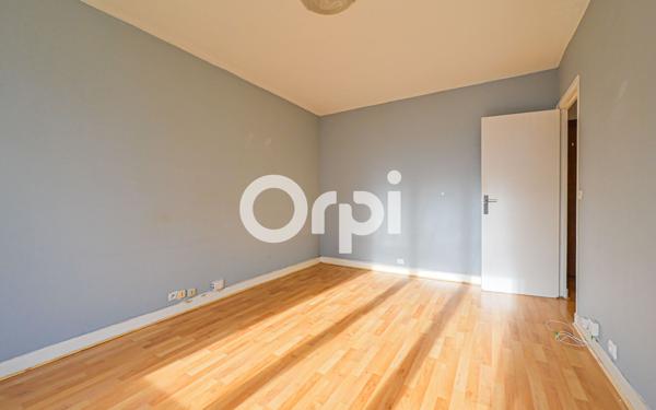 Appartement à vendre    1 pièce • 25 m2 Paris 20