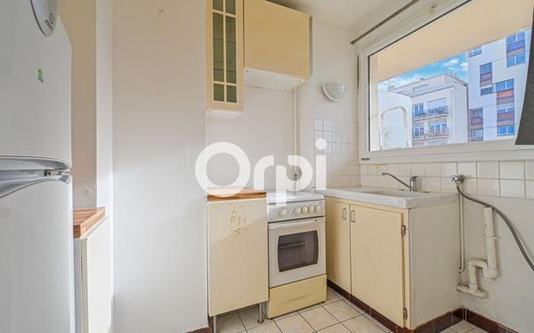 Appartement à vendre    1 pièce • 25 m2 Paris 20