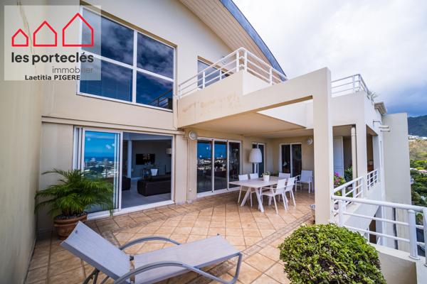 Appartement d'exception T4 bis 192 m² - ST DENIS