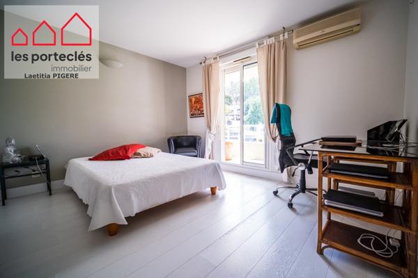 Appartement d'exception T4 bis 192 m² - ST DENIS