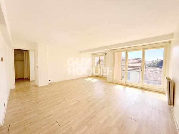 BIARRITZ CENTRE : vie à pied, lumineux T4 de 106 m² en triplex - 2 balcons