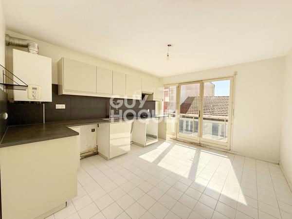 BIARRITZ CENTRE : vie à pied, lumineux T4 de 106 m² en triplex - 2 balcons