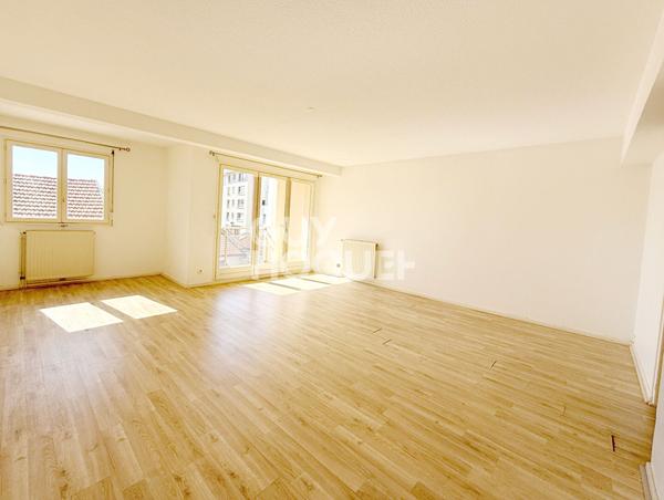 BIARRITZ CENTRE : vie à pied, lumineux T4 de 106 m² en triplex - 2 balcons