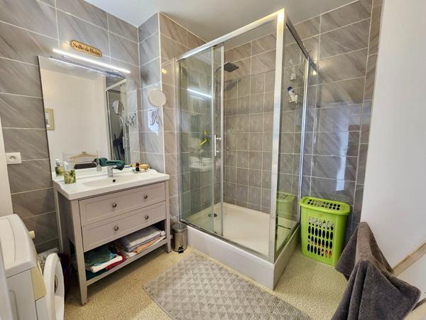 Appartement 3 pièces à vendre à Dammarie-les-Lys - Exclusivité ERA LC2I IMMOBILIER