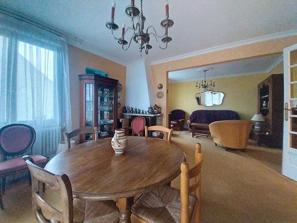 Maison familiale 125 m² avec 4 chambres, sous-sol total et jardin à Plouha