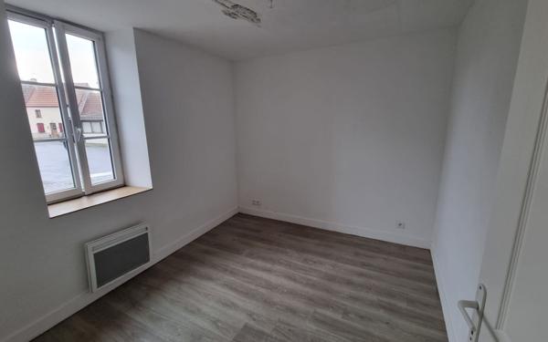 Immeuble à vendre    7 pièces •  Parsac