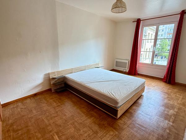Appartement F2 57 m2  - Hyper Centre de CAEN - rue Saint Pierre
