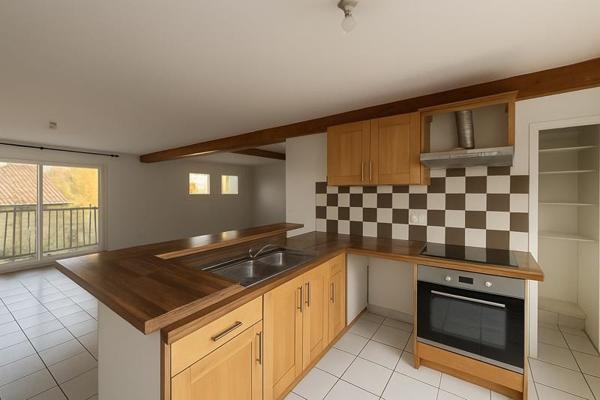 Appartement à louer |  Bassens |  4 pièces | 114 m²