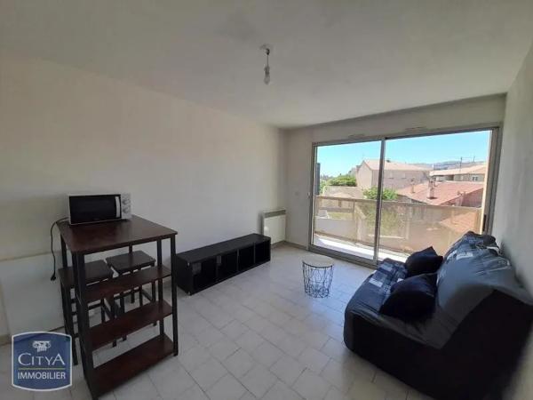 Appartement à louer 1 pièce 21.21m² Nîmes (30900)