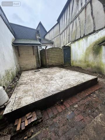 Immeuble à vendre à Saint-Saëns en Seine-Maritime (76680), ref : 016/2933/MAV