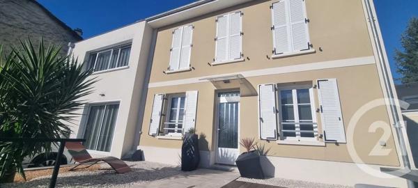 Maison à vendre  7 pièces - 151,06 m 2   LA VARENNE ST HILAIRE  - 94