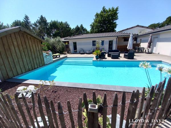 Lacanau - Maison contemporaine avec piscine et dépendance