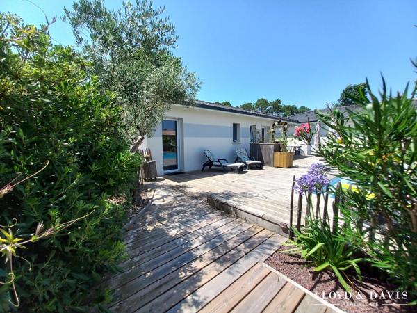 Lacanau - Maison contemporaine avec piscine et dépendance