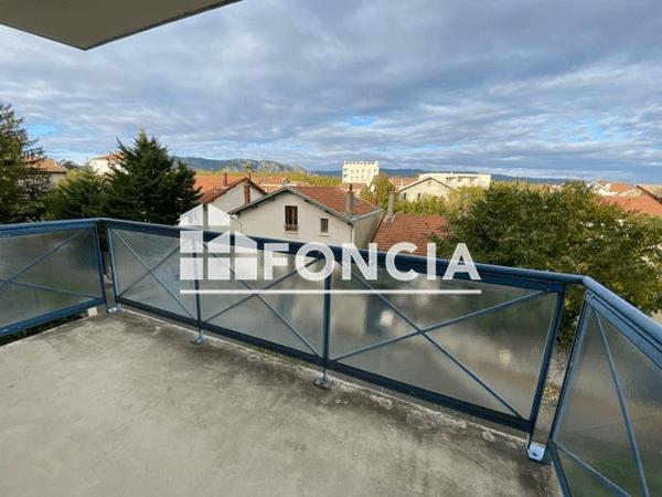 Location Appartement 2 pièces 54.36 m² - 46 RUE DES ENCLOSES Bourg Les Valence 26500