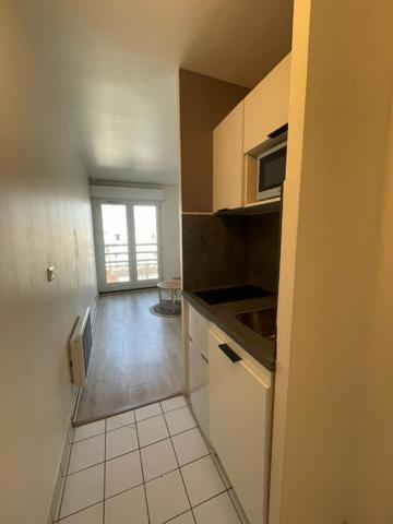 Studio Kremlin-Bicêtre - Centre commercial OKABE