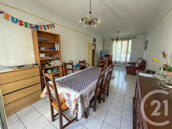 Maison à vendre  5 pièces - 93 m 2   VILLEMOMBLE  - 93