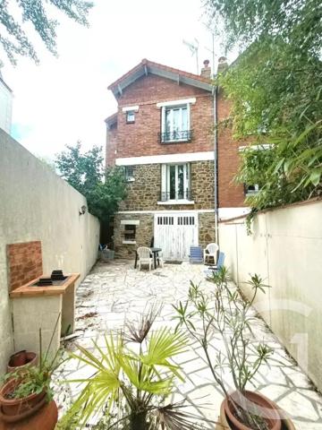 Maison à vendre  5 pièces - 93 m 2   VILLEMOMBLE  - 93