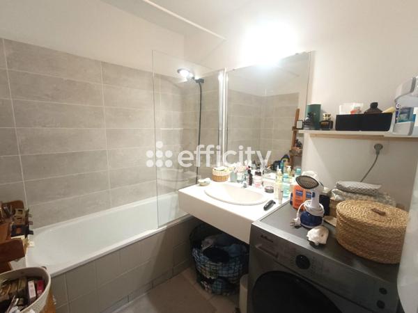 Appartement 2 pièces - 47 m² Exclusivité efficity