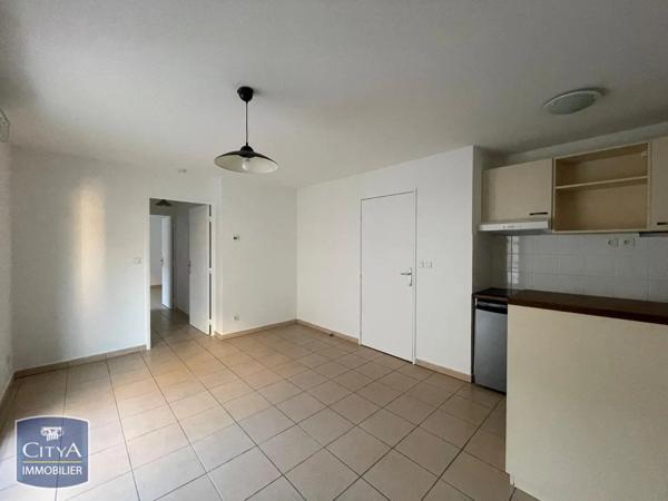 Appartement à louer 2 pièces 41.78m²