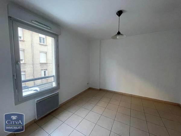 Appartement à louer 2 pièces 41.78m²