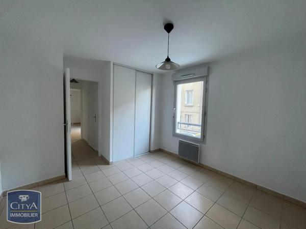Appartement à louer 2 pièces 41.78m²