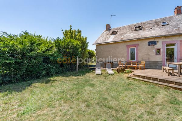 Vente
                Maison104 m² - 7 Pièces -
                    LA FERRIERE (85280)