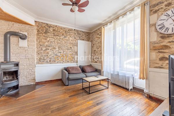 Vente
                Maison104 m² - 7 Pièces -
                    LA FERRIERE (85280)