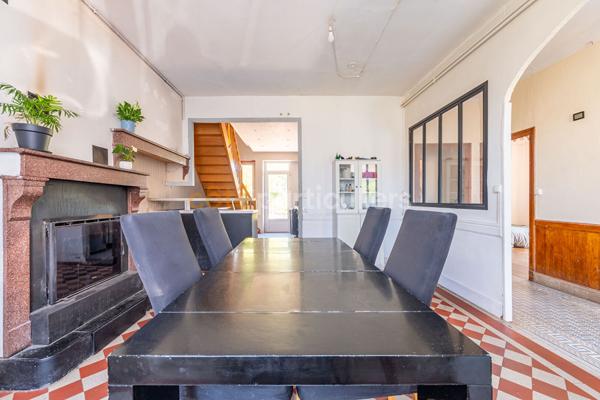 Vente
                Maison104 m² - 7 Pièces -
                    LA FERRIERE (85280)