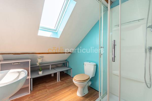 Vente
                Maison104 m² - 7 Pièces -
                    LA FERRIERE (85280)