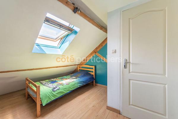 Vente
                Maison104 m² - 7 Pièces -
                    LA FERRIERE (85280)