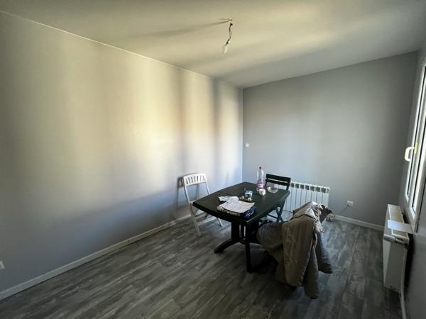 Location Maison90 m² - 2 Pièces - ST POL SUR TERNOISE (62130)