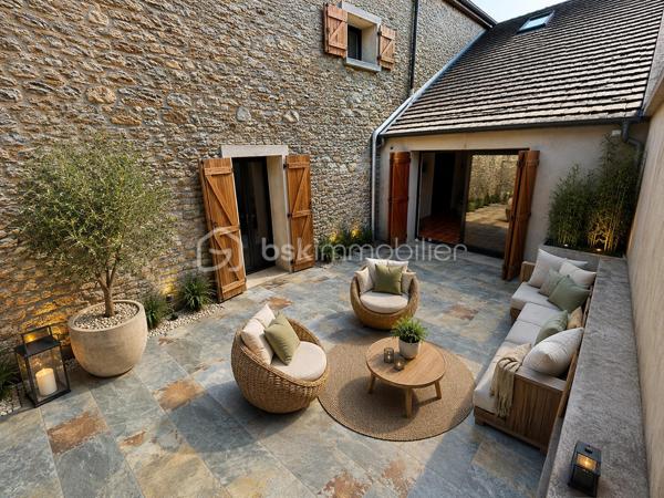 Maison de ville en pierre de 135 m² – Charme de l'ancien et fort potentiel d'aménagement

Laissez-vous séduire par cette authentique maison de ville en pierre de 135 m², pleine de caractère et offrant un très beau potentiel d'évolution.

Dès l'entrée, vous découvrirez une véritable entrée indépendante desservant une cuisine aménagée avec accès à une terrasse intimiste, entièrement à l'abri des regards. Cet espace extérieur offre de nombreuses possibilités d'aménagement pour créer un véritable lieu de vie convivial.

Le rez-de-chaussée comprend également un spacieux salon, une chambre, une salle d'eau ainsi qu'un WC indépendant.

À l'étage, une magnifique pièce d'environ 35 m² laisse libre cours à vos projets : création d'une ou plusieurs chambres, d'un bureau, d'une salle de jeux ou encore d'un espace détente. Elle dessert une suite parentale, offrant une belle modularité selon vos besoins et vos envies.

Avec le charme de la pierre, ses beaux volumes et son important potentiel d'aménagement, cette maison représente une belle opportunité pour les acquéreurs souhaitant créer un intérieur à leur image.