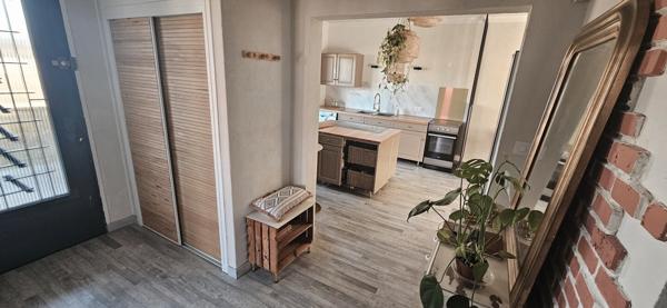 Maison la ville aux Dames proche Leclerc