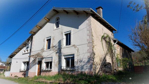 Maison Hennezel 5 pièce(s) 105 m2 jardin garage