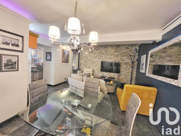 Maison de village 4 pièces de 98 m² à Cuers (83390)