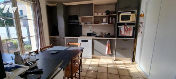 LA GUERCHE DE BRETAGNE - Plein-Centre - Maison avec garage et terrain