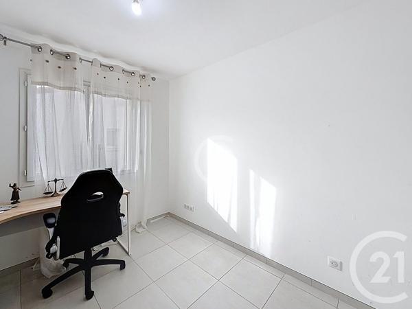 Maison à vendre  4 pièces - 78,98 m2 ARLES - 13