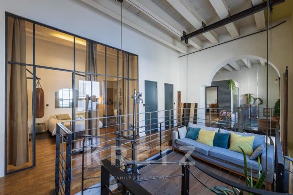 Loft d'exception – Un lieu de vie et de création au cœur de Marseille
