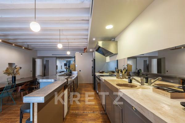 Loft d'exception – Un lieu de vie et de création au cœur de Marseille