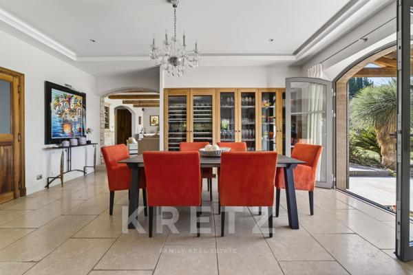 Villa contemporaine haut de gamme avec piscine – Saint-Rémy-de-Provence