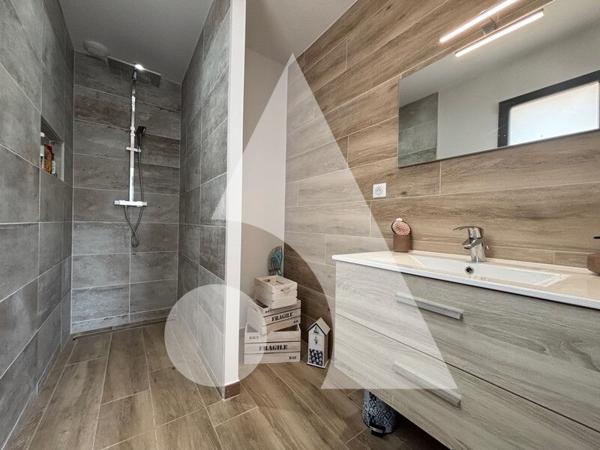 Maison 6 pièces 200 m2