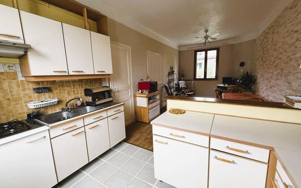 Maison à vendre    4 pièces • 66,50 m2 Antony