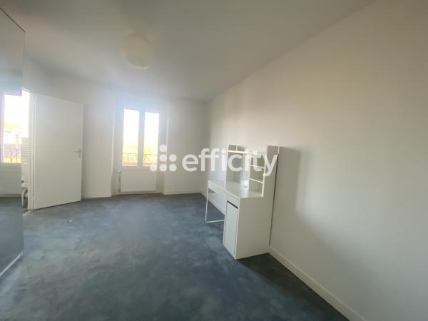 Maison 8 pièces - 208 m²