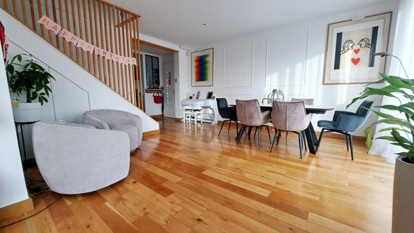 Superbe maison lumineuse 219 m2 - 4 Chambres