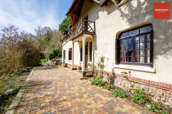 Rare : En plein centre de Bernay, Maison 5 pièces et Terrain à bâtir CU positif et étude G1