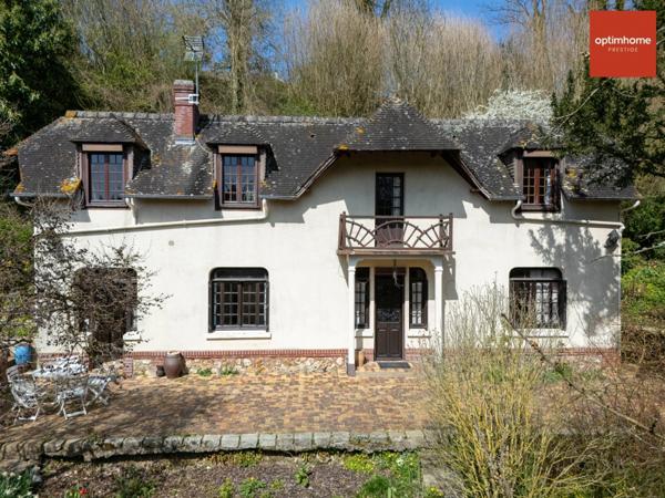 Rare : En plein centre de Bernay, Maison 5 pièces et Terrain à bâtir CU positif et étude G1