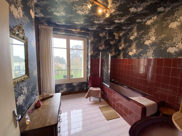 Lauzerte (82110) TARN ET GARONNE LAUZERTE Maison en pierre au village avec petit jardin, grand terrace et jolie vue