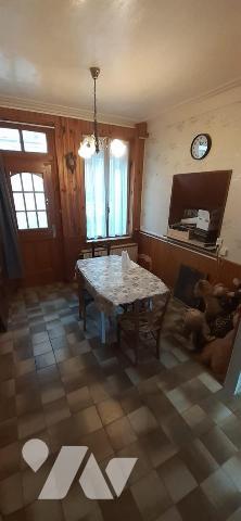 Quartier des cordiers
Maison de ville en brique comprenant ; au rez-de-chaussée : une entrée, u...