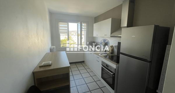 Location Studio meublé 35 m² - Valence 26000
